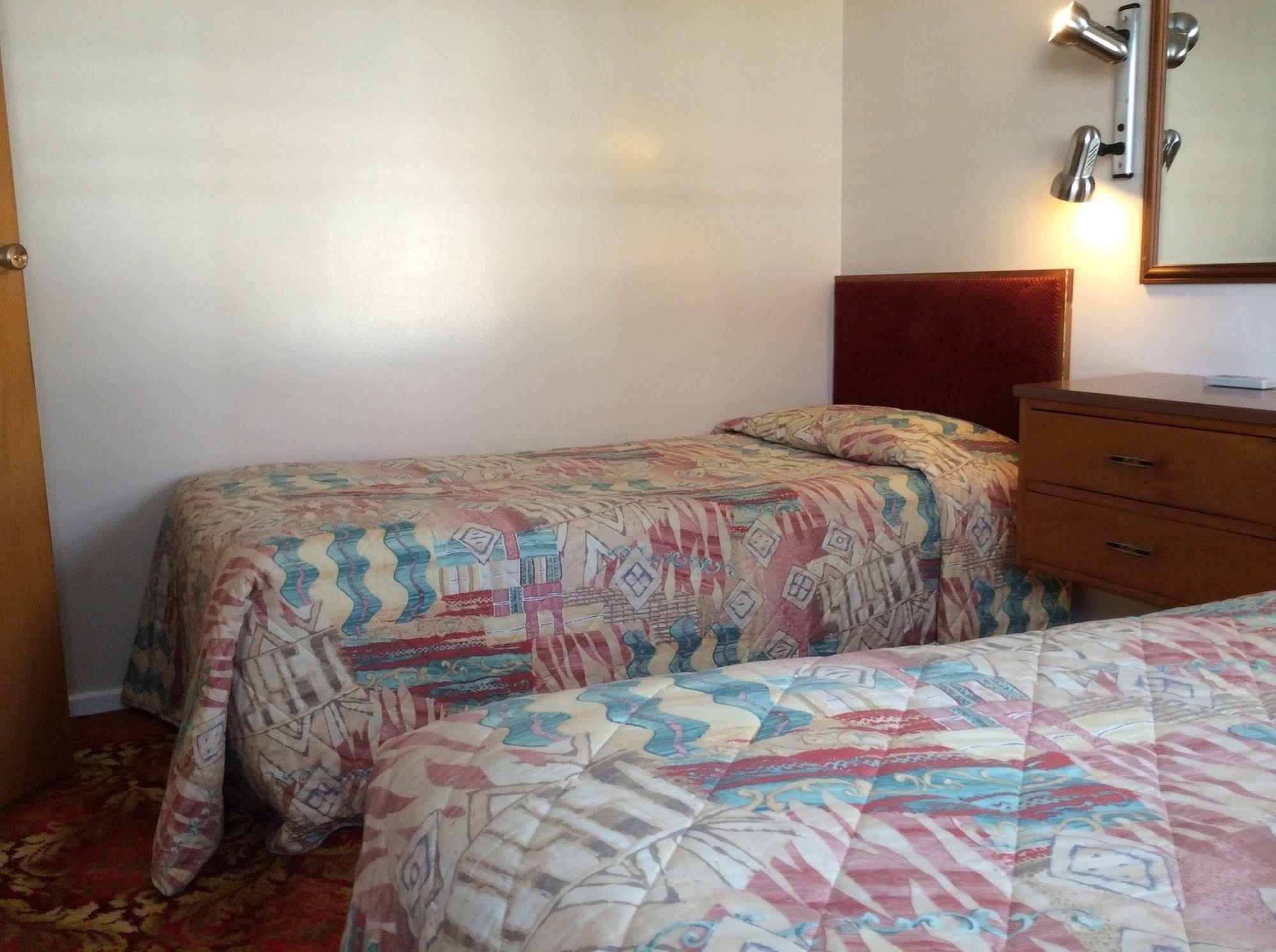 Aaa Marlin Motel Picton Extérieur photo