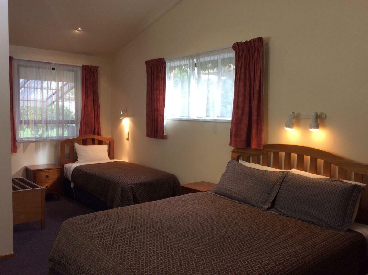 Aaa Marlin Motel Picton Extérieur photo