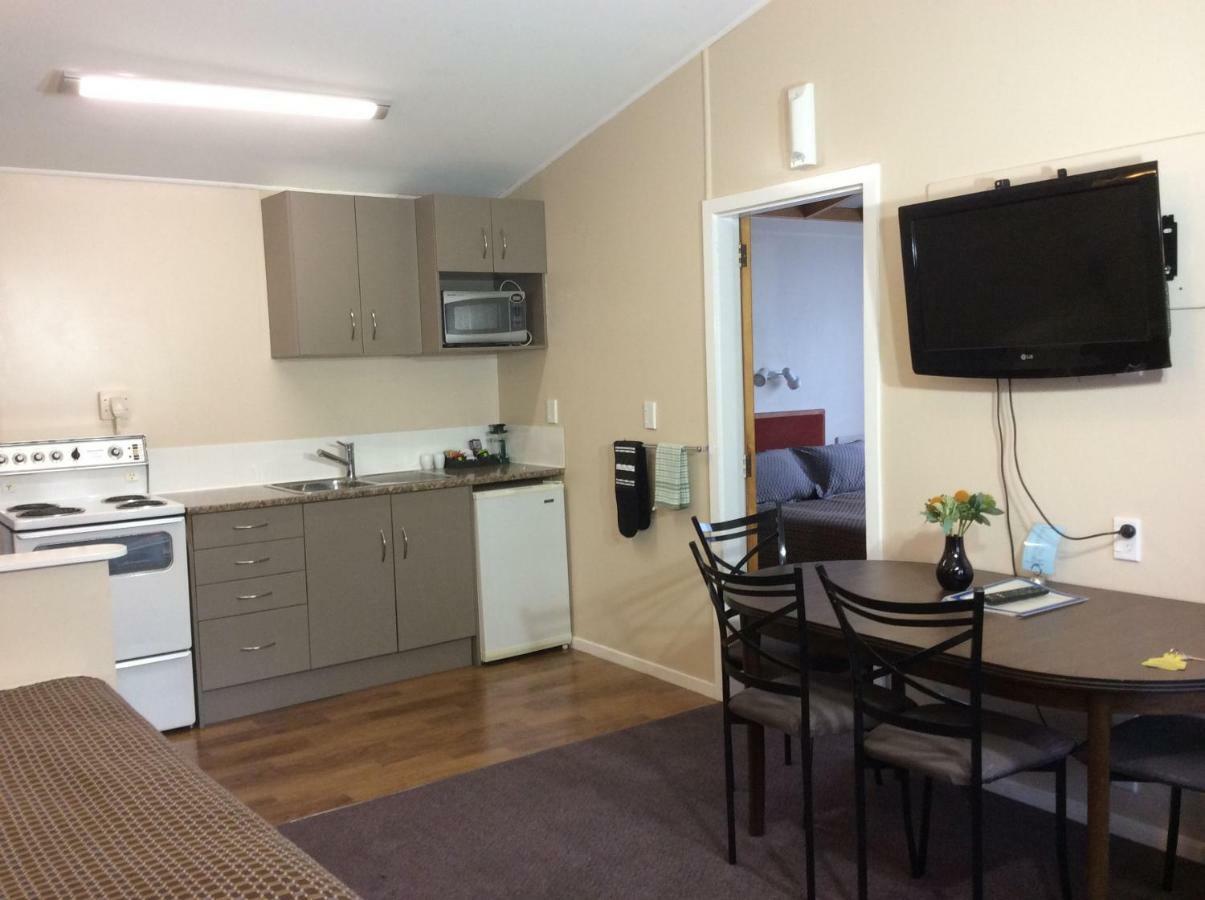 Aaa Marlin Motel Picton Extérieur photo