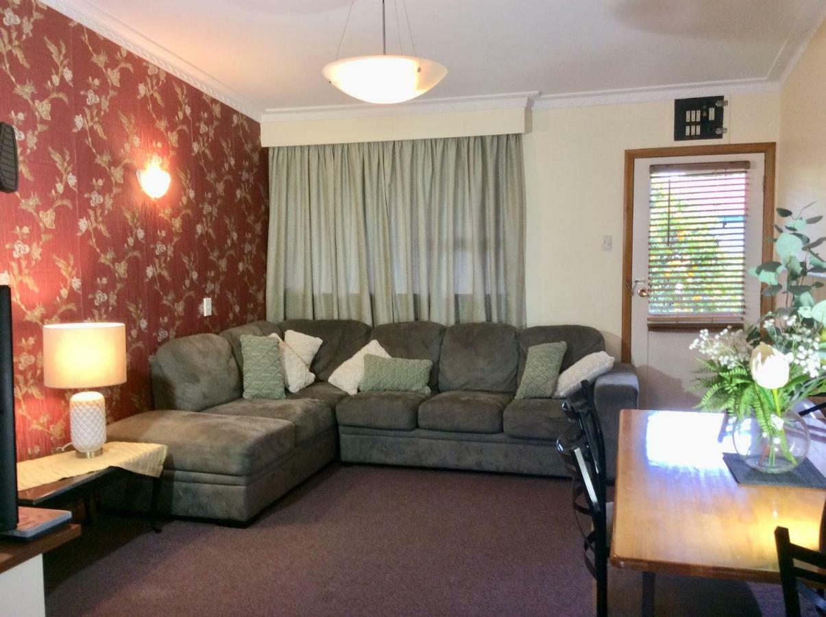 Aaa Marlin Motel Picton Extérieur photo