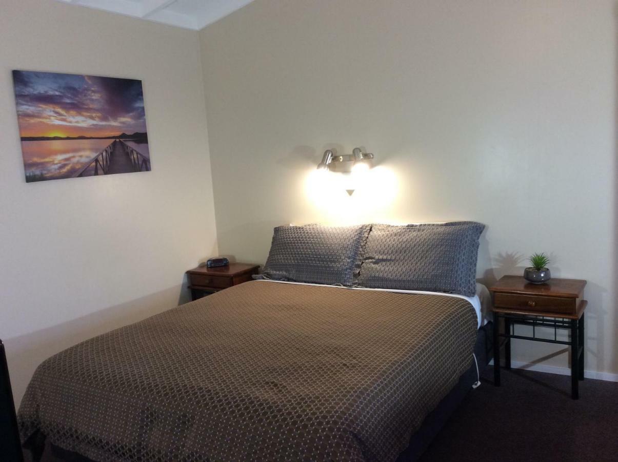 Aaa Marlin Motel Picton Extérieur photo